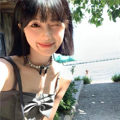 第3朵玫瑰